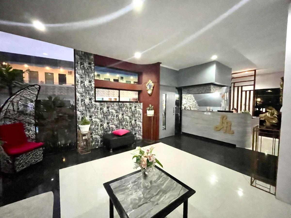 Little Rock Cebu Lapu-Lapu City Exterior foto