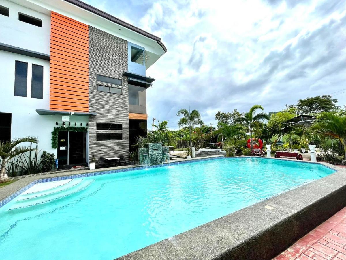 Little Rock Cebu Lapu-Lapu City Exterior foto
