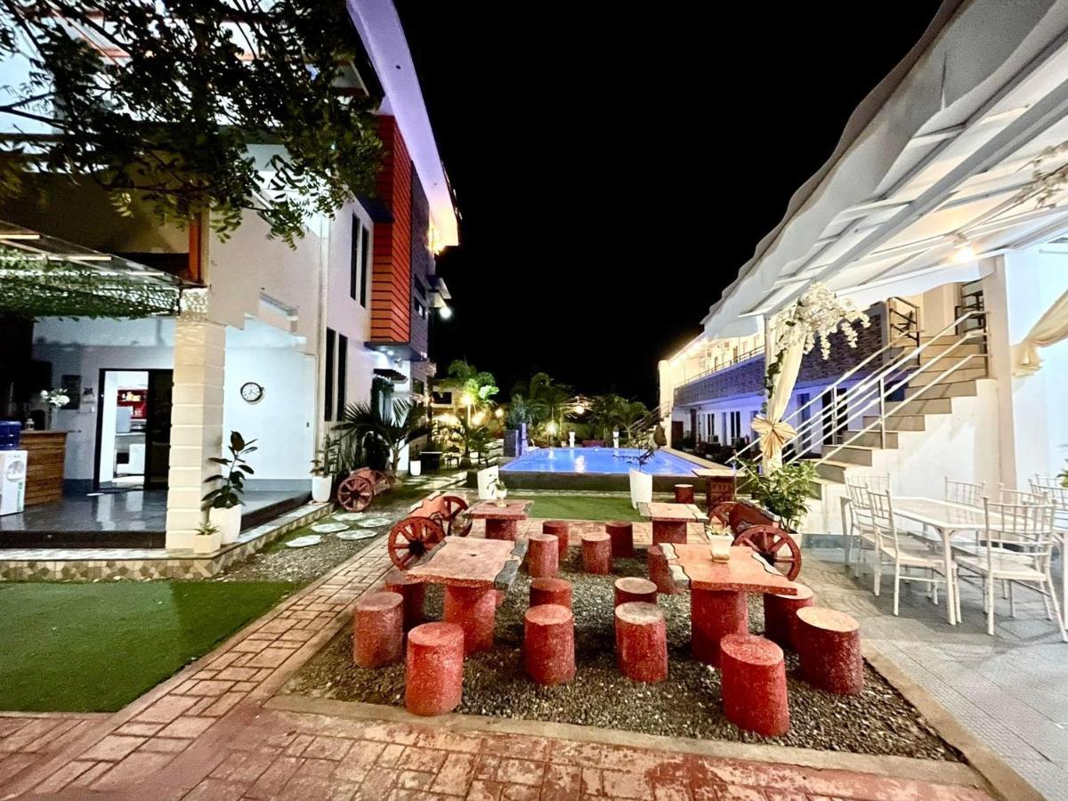 Little Rock Cebu Lapu-Lapu City Exterior foto