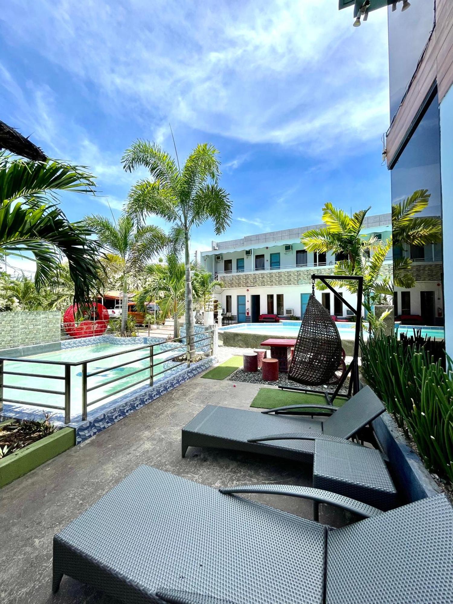 Little Rock Cebu Lapu-Lapu City Exterior foto