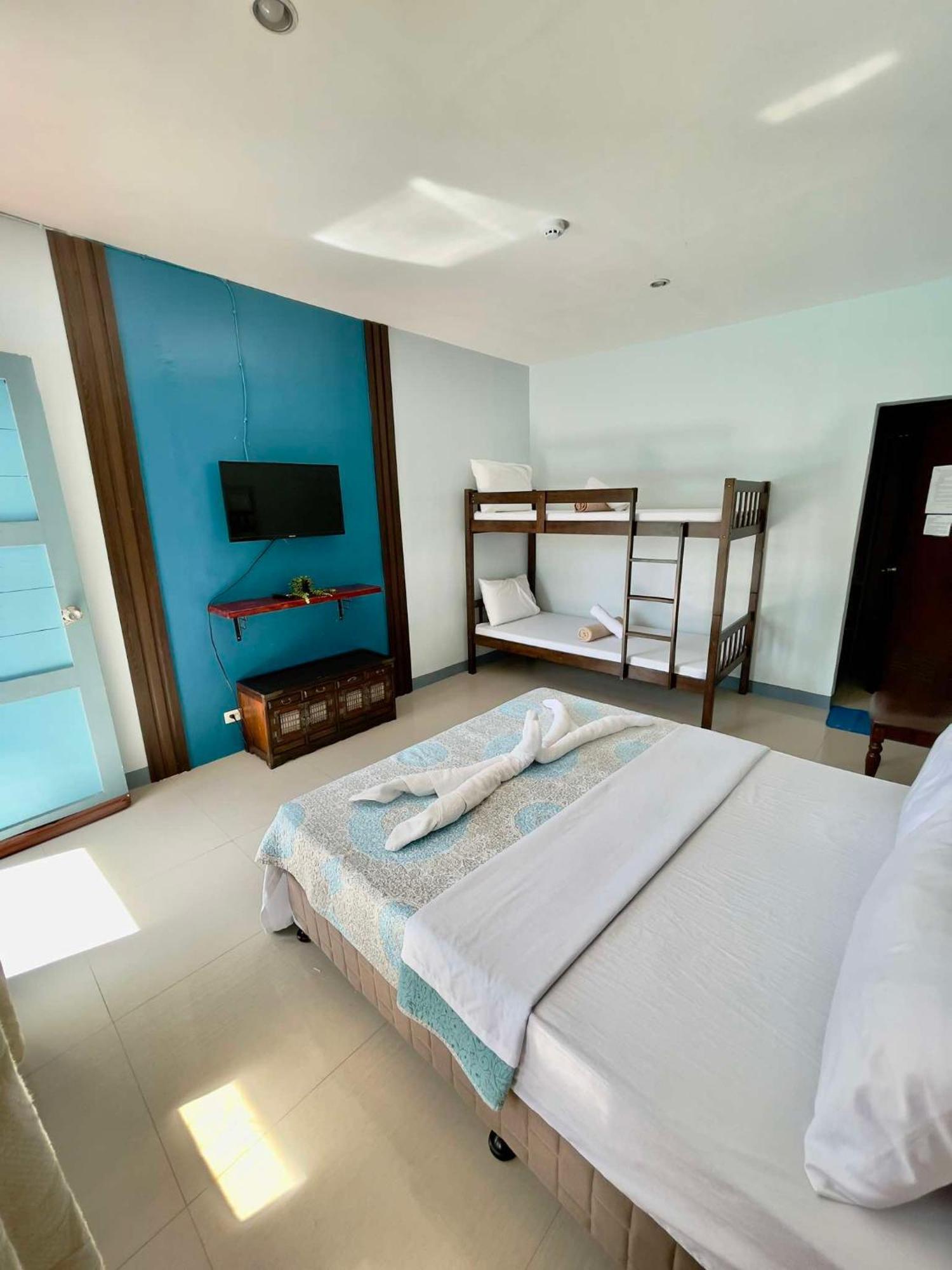 Little Rock Cebu Lapu-Lapu City Exterior foto
