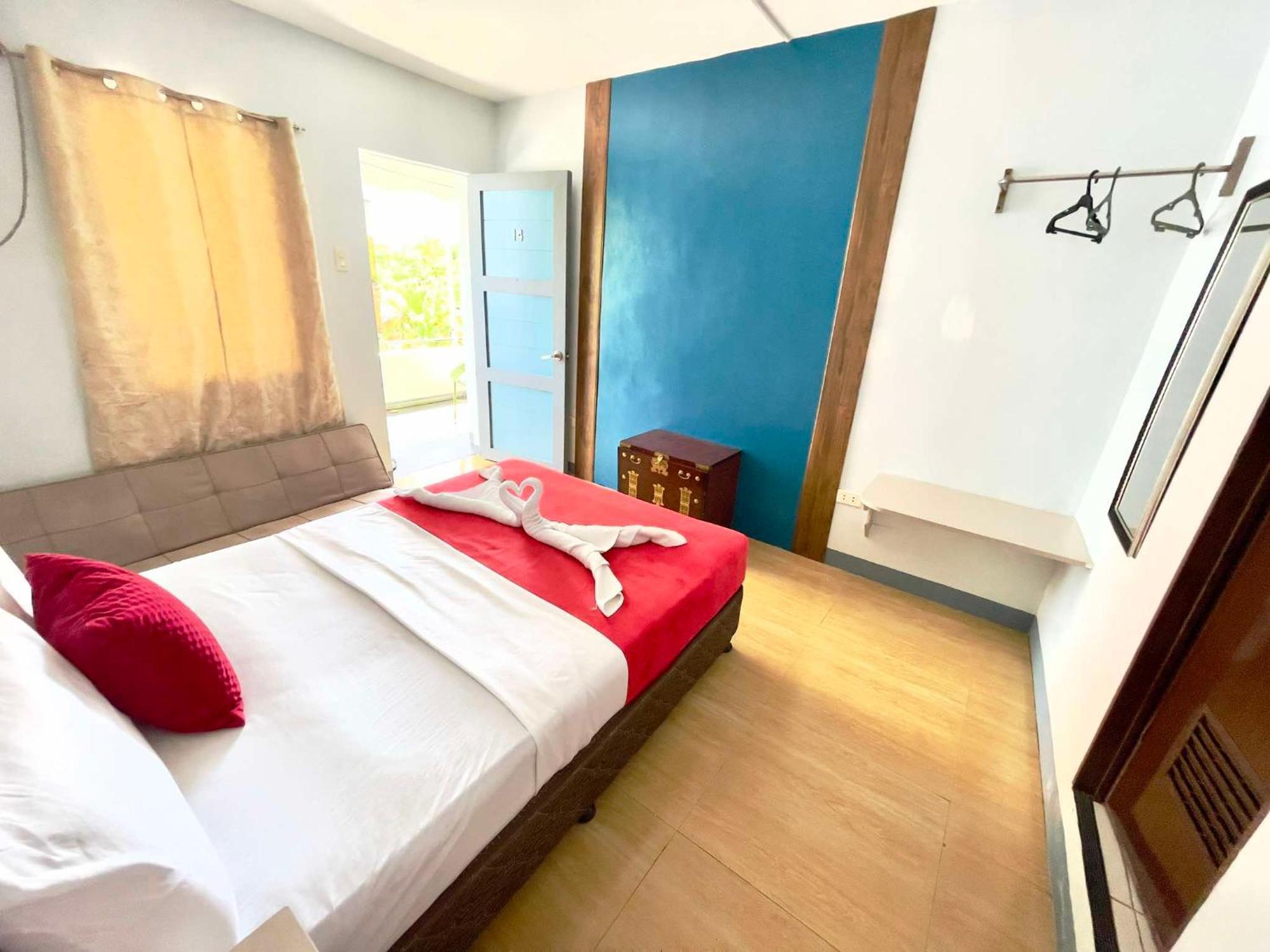 Little Rock Cebu Lapu-Lapu City Exterior foto